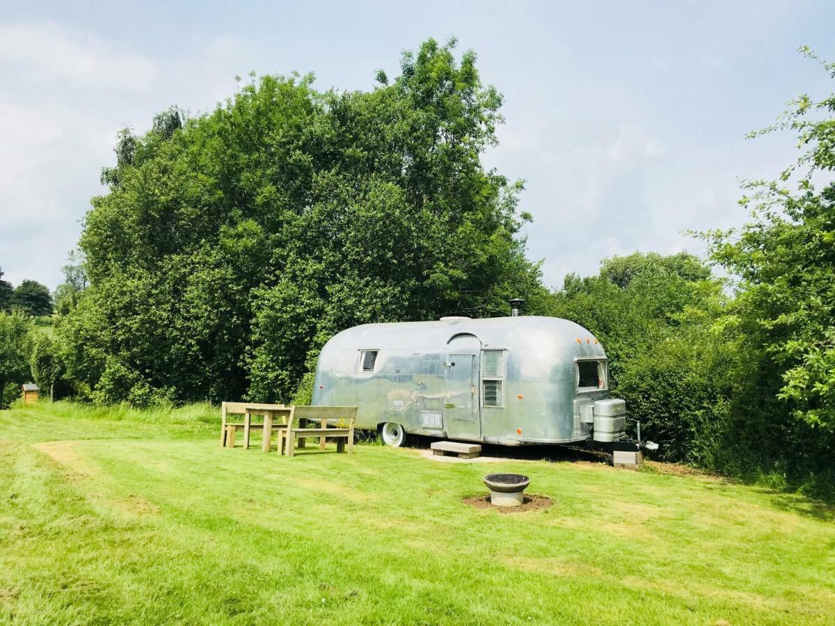 Shipston-on-Stour Cotswolds Camping At Holycombe מראה חיצוני תמונה